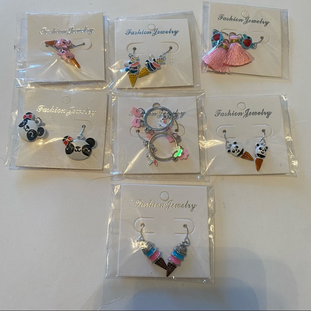 7 pairs Girls Earrings